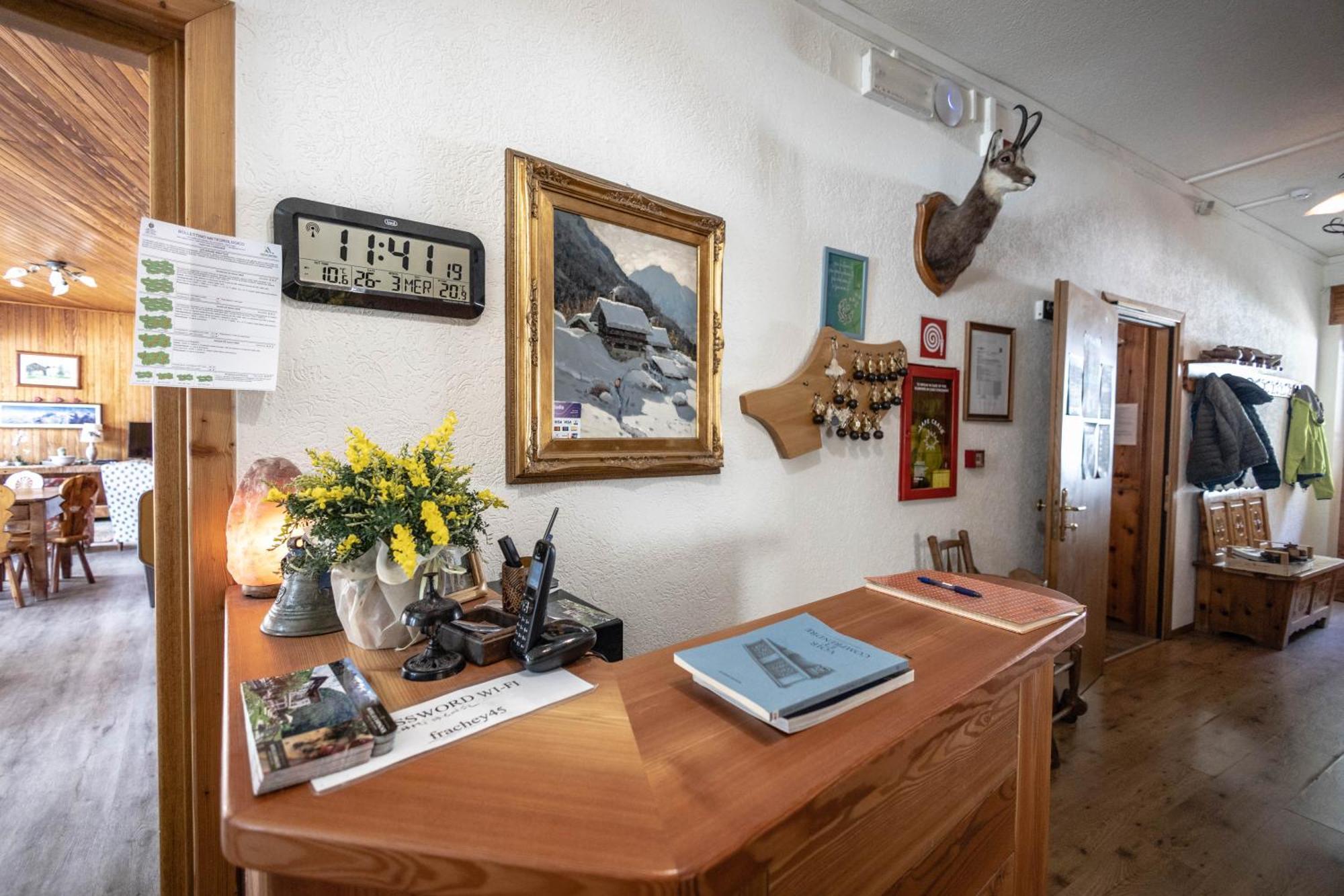 Hotel Le Campagnol Champoluc Exteriér fotografie